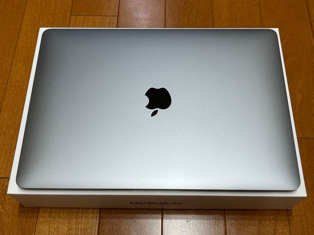 美品 M1 MacBook Air 13インチ US配列 16GB 500GB