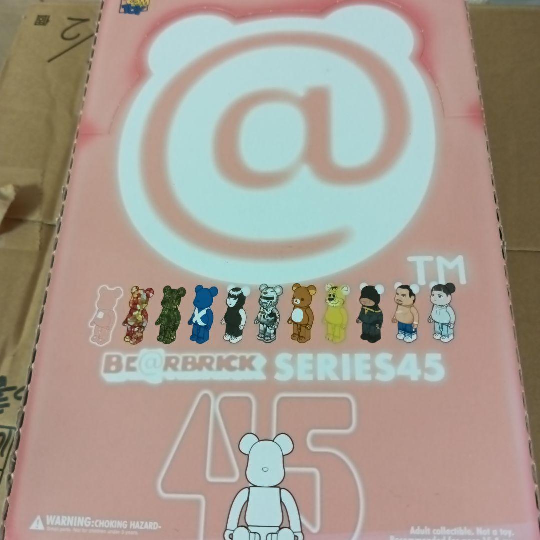 【新品・未開封】ベアブリック BE@RBRICK SERIES 45 BOX
