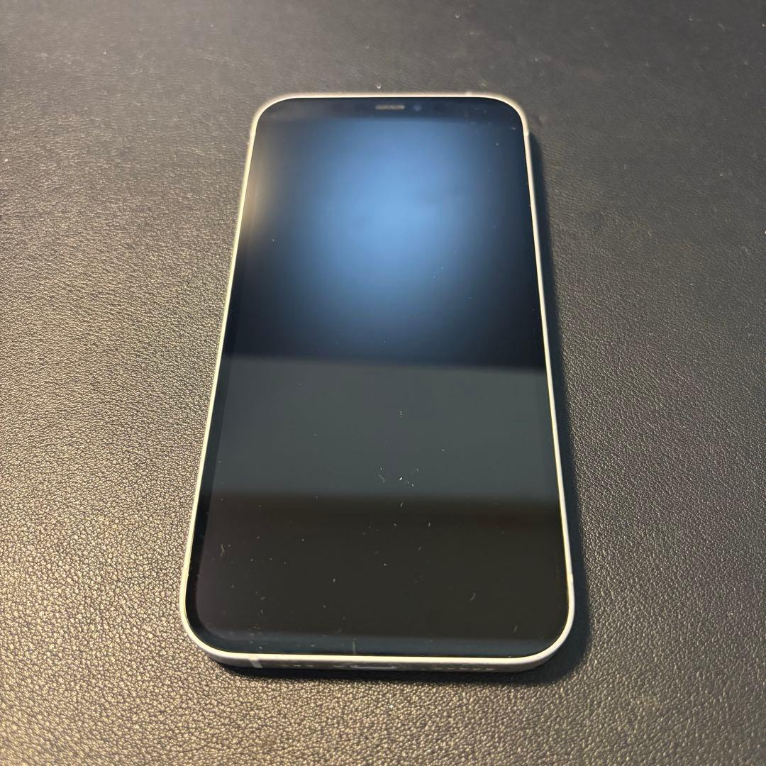 Apple iPhone 12 ホワイト 箱付き