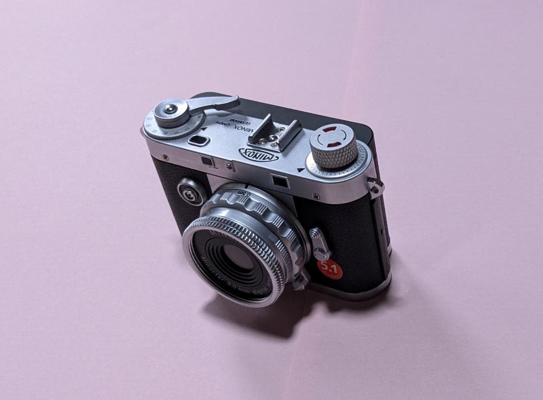 デジタルカメラ　MINOX DCC 5.1