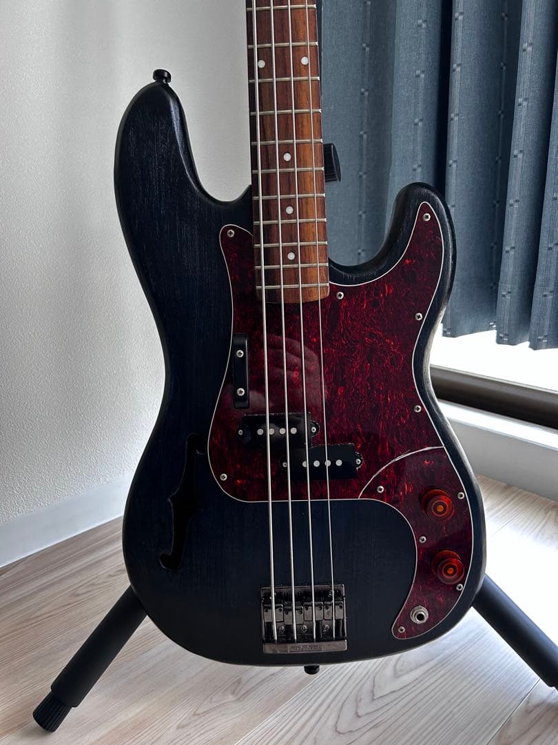 エレキベース 魔改造ベース　4弦　プレベ　セミホロウ・藍色塗装・増厚