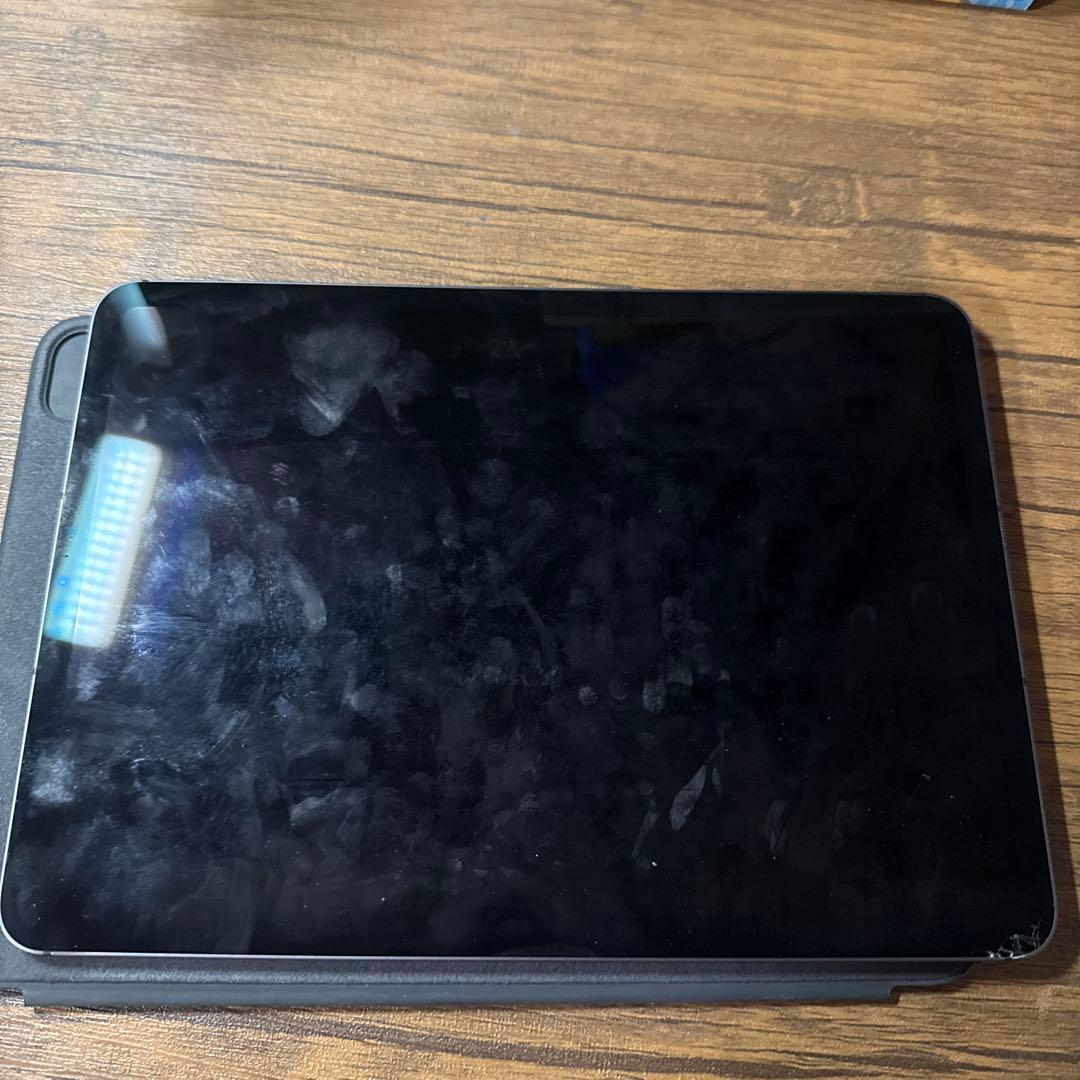 iPad Pro11インチ　第3世代　タッチペン使えない　ケース付き