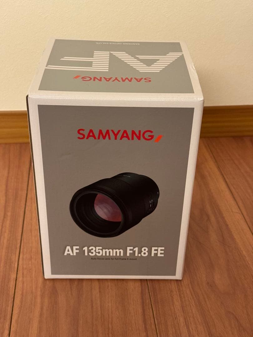 サムヤン　135mm F1.8 Eマウント　PLフィルター付き