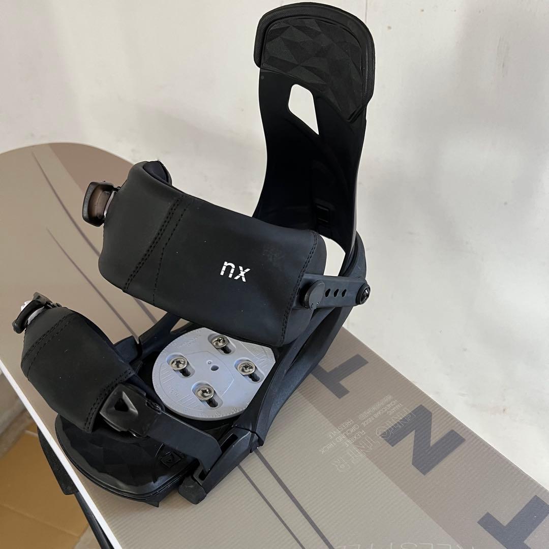 FNTC TNTR 150 スノーボード グラトリ 24-25 バインディング付