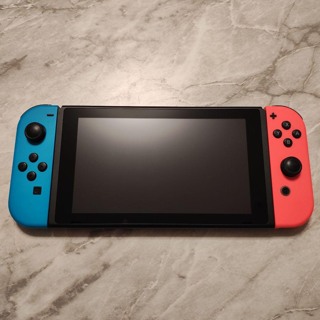 極美品　Nintendo Switch 本体 青/赤 付属品付き　箱あり