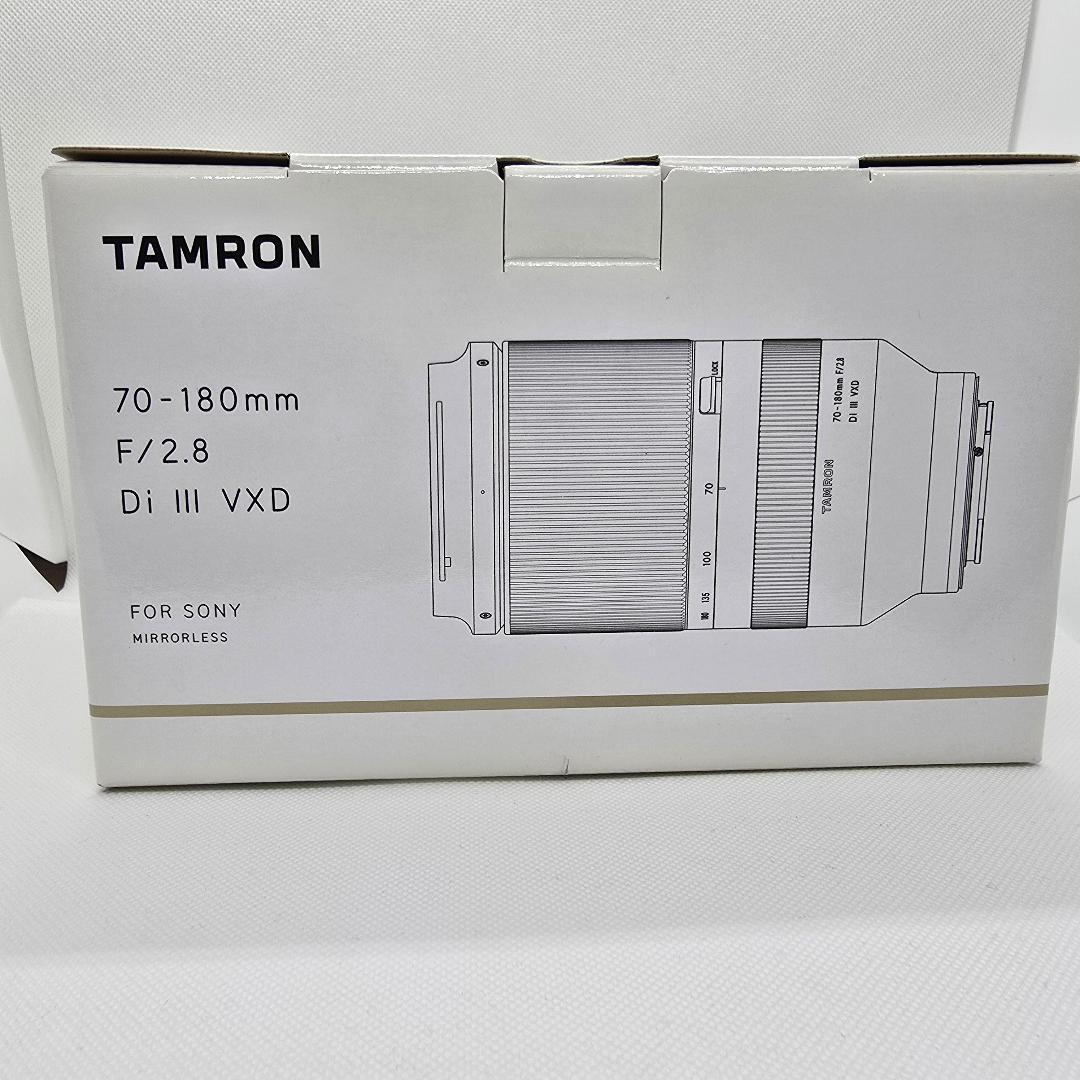 Tamron 70-180mm F2.8 Di III VXD ズーム