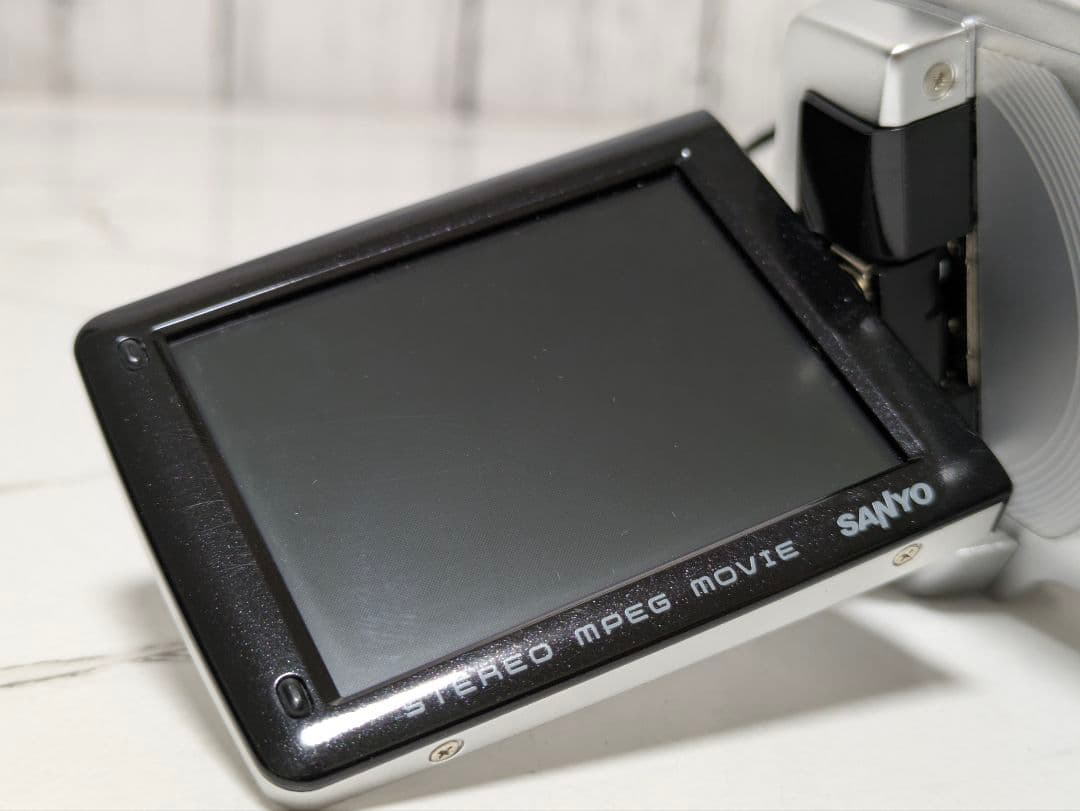 SANYO　Xacti　DMX-CG6