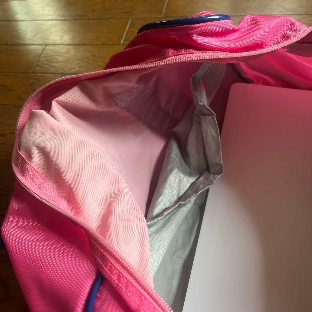 WORLD PEGASUS ピンク ダッフルバッグ