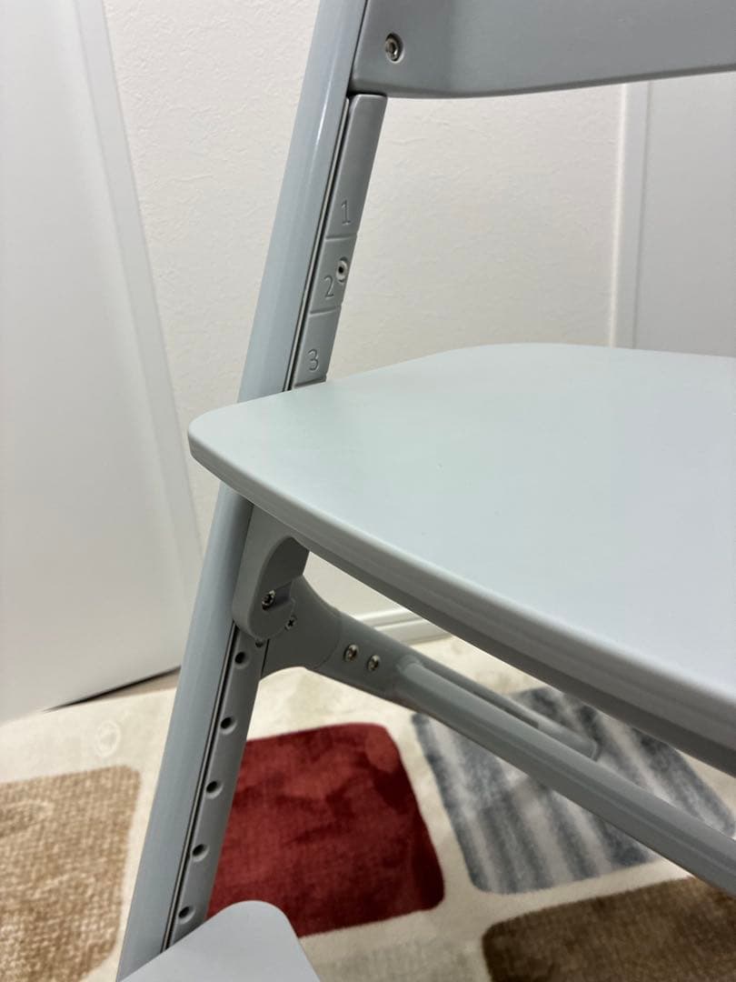 ９枚目に傷ありのため値下げ【美品】NOVUS ベビーハイチェア