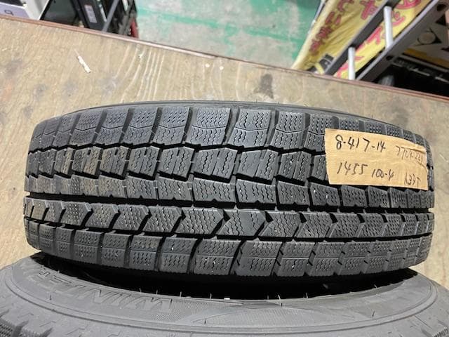 投げ売りトヨタ純正アクア　ヴィッツ　ヤリス175/70R14 バリ山スタッドレス