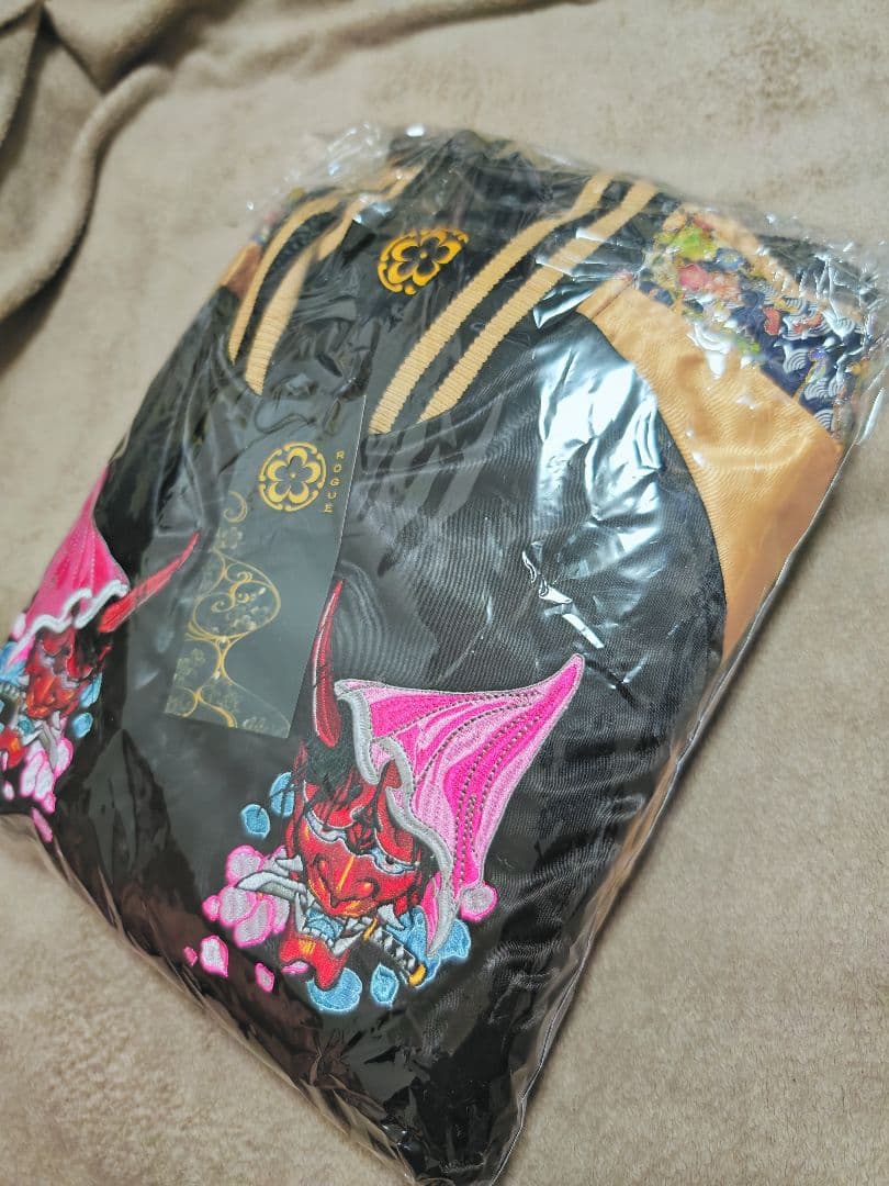 ROGUES スカジャン 未使用近い 日本 刺繍鬼 サテン unisex
