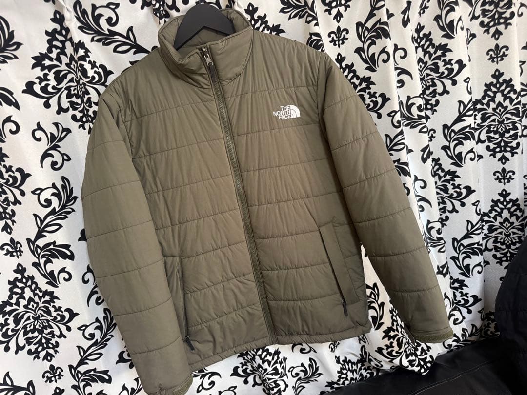 ノースフェイス　ダウンジャケット オリーブグリーン