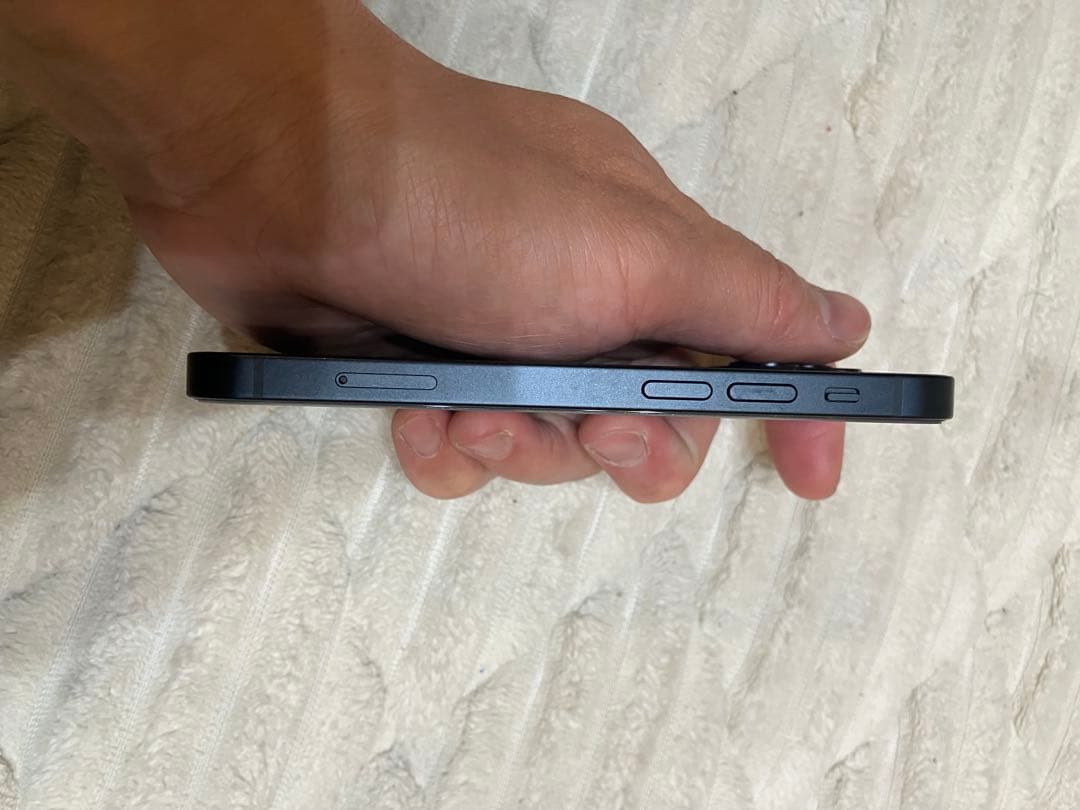 バッテリー100% iPhone13mini SIMフリー