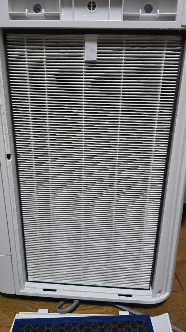 SHARP 空気清浄機 KC-R50-W