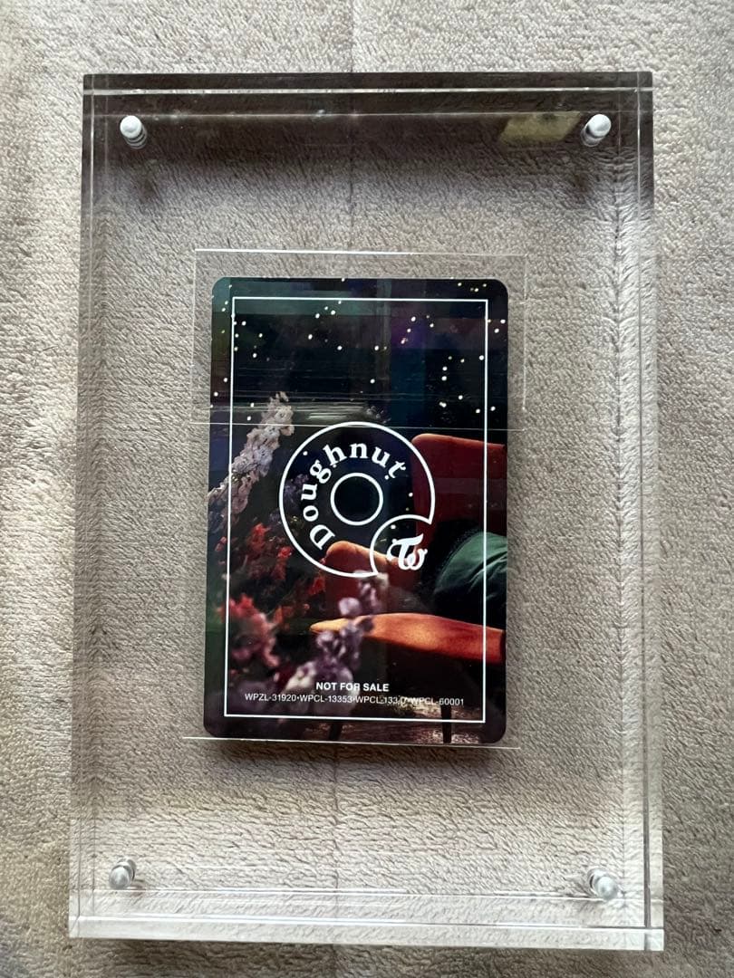 TWICE ナヨン　ホロトレカ　doughnut ハイタッチトレカ