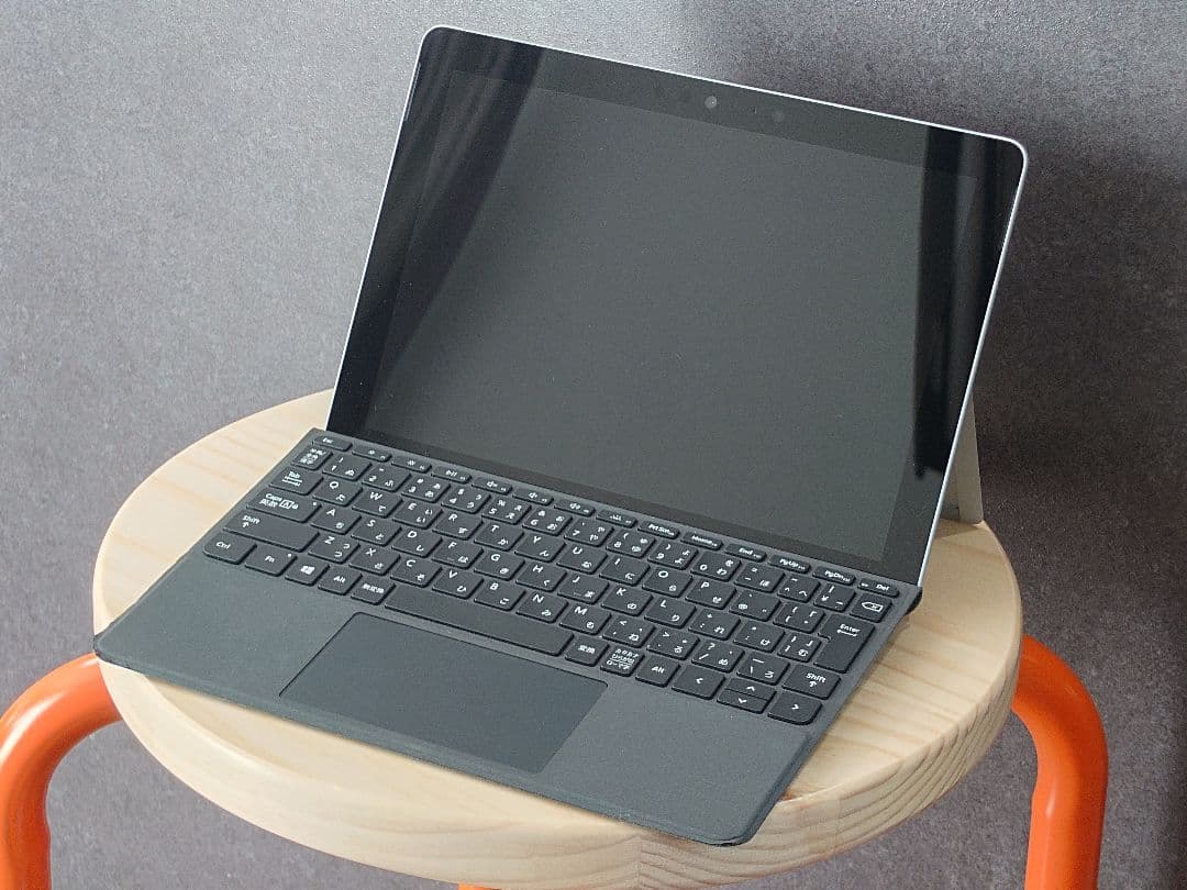 Surface Go第一世代64GB Wi-Fiモデル タイプカバー(中古品)