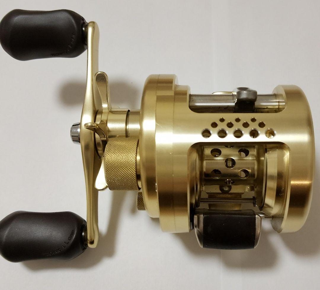 【美品】01カルカッタコンクエスト 101 シマノ