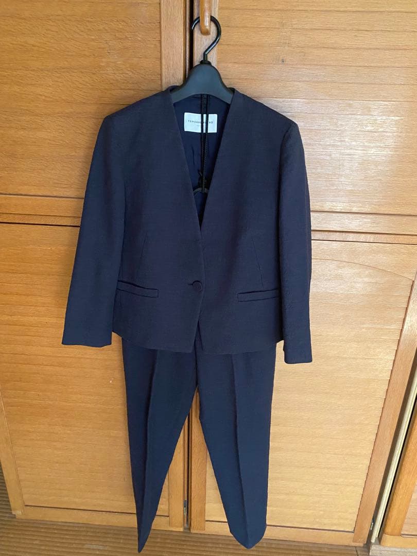 トゥモローランド　パンツスーツ