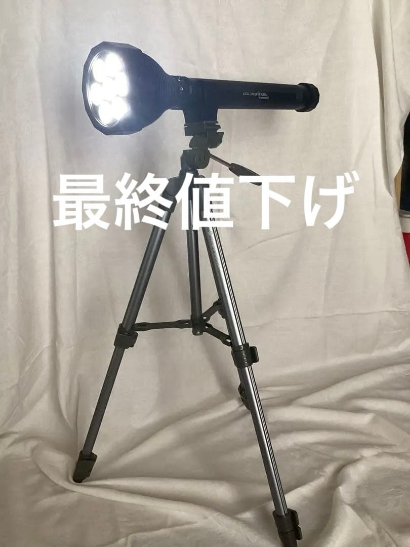 レッドレンザーLED LENSER X21R.2 フラッシュライトと三脚