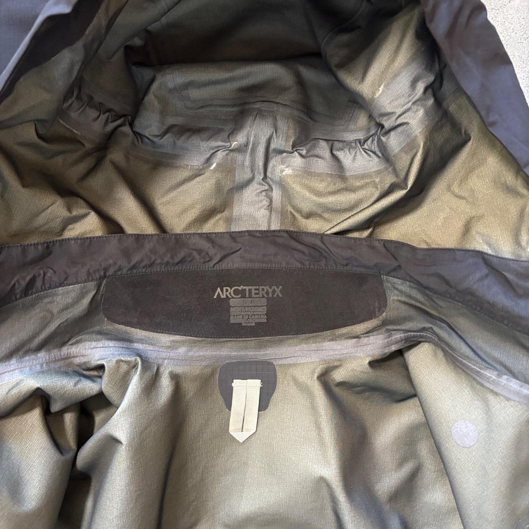 d*3様 ⭐︎レア⭐︎ arc'teryx Theta AR アークテリクス 3