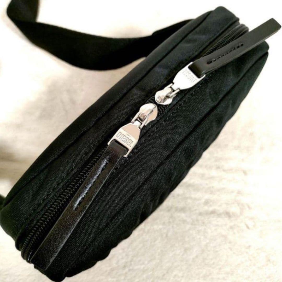 ★未使用品★ディーゼル ブラック 黒 ボディバッグ ショルダーバッグ ビッグロゴ