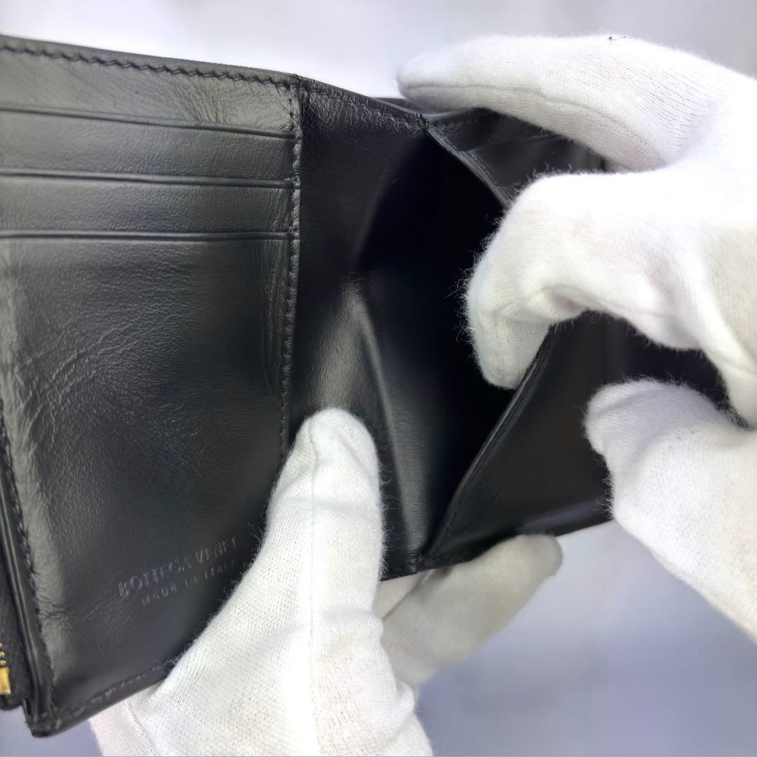 【極美品✨】BOTTEGA VENETA ブラック 3つ折り 財布 カセット