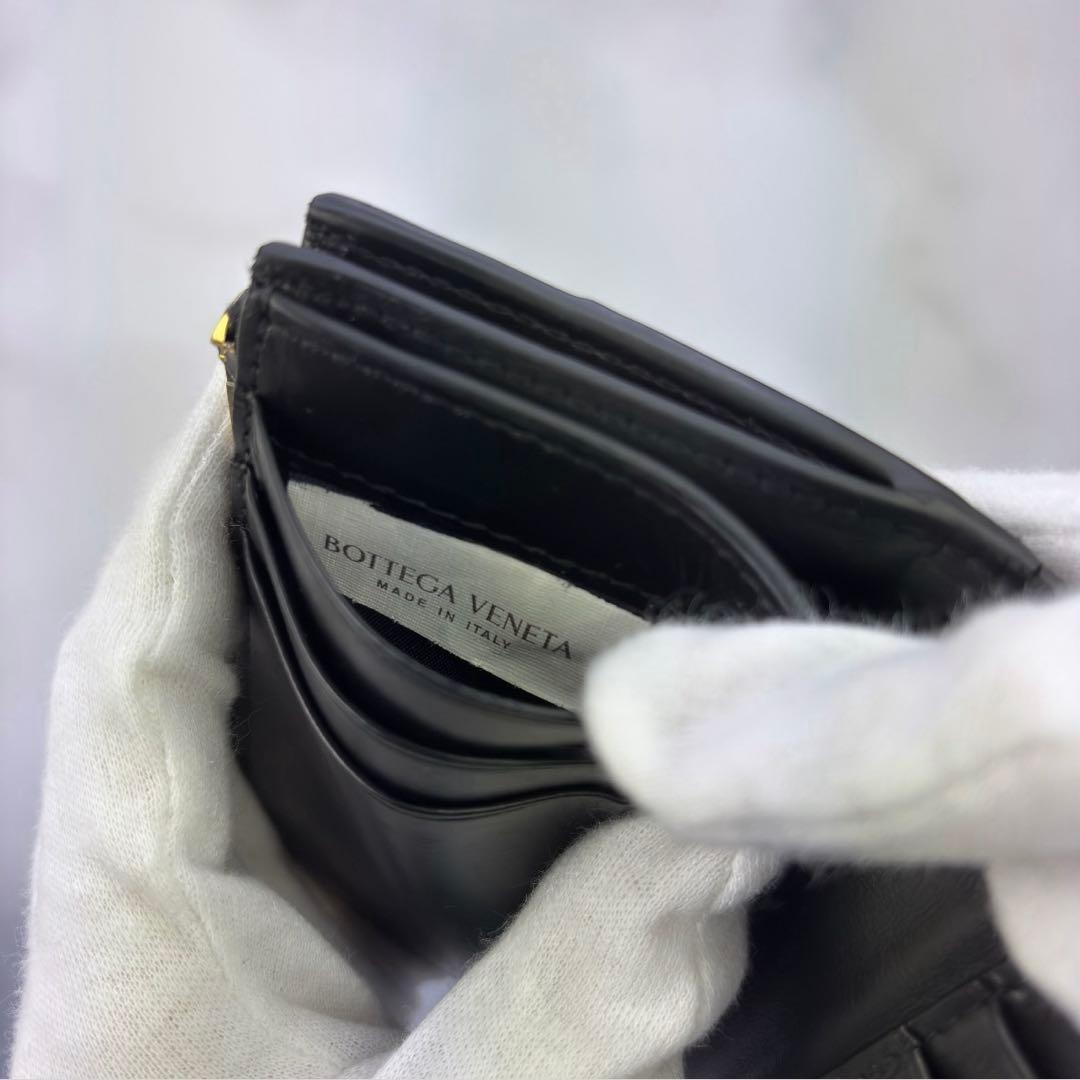 【極美品✨】BOTTEGA VENETA ブラック 3つ折り 財布 カセット