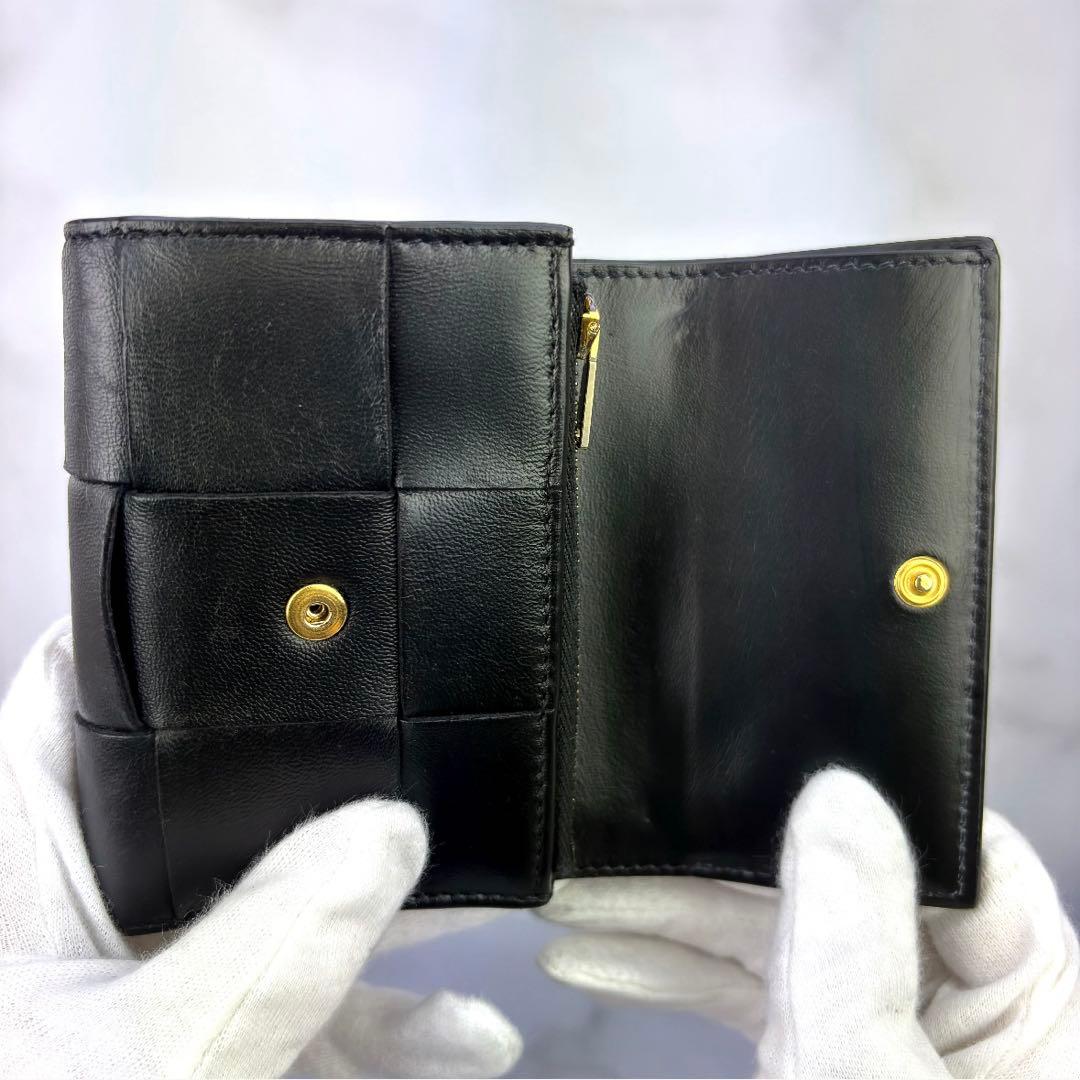 【極美品✨】BOTTEGA VENETA ブラック 3つ折り 財布 カセット