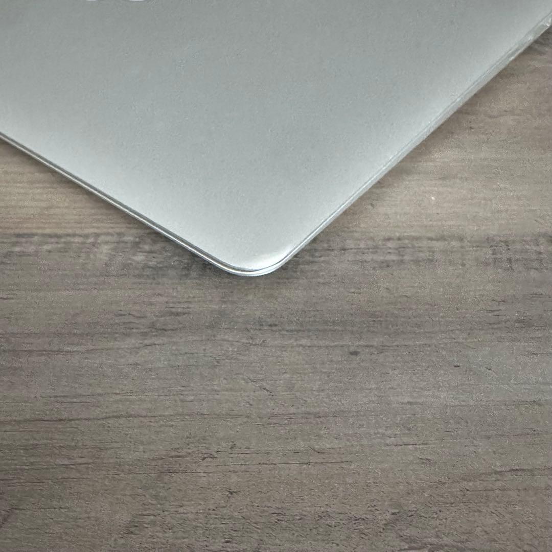 動作OK MacBook Air 13 2015 i5 4GB 128GB