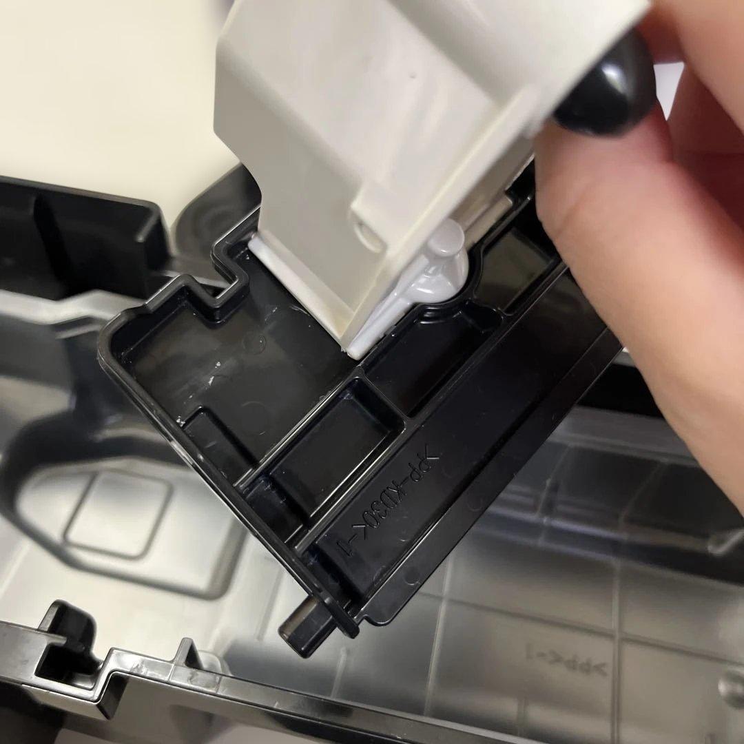 Dainichi 加湿セラミックファンヒーター ホワイト EF-H1200G-W