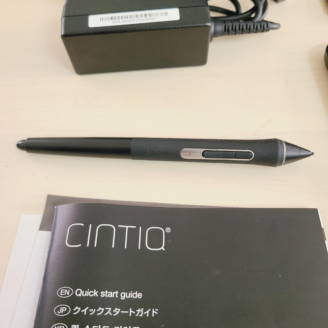 Wacom Cintiq 13HD DTK-1301/K0 液晶ペンタブレット