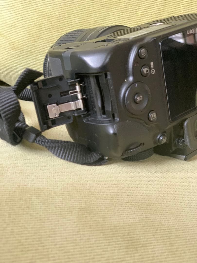 Nikon D3200 一眼レフカメラ、状態良好