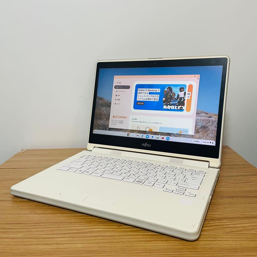 富士通ホワイトノートパソコン&タッチパネルタブレットSSD 動画オフィス