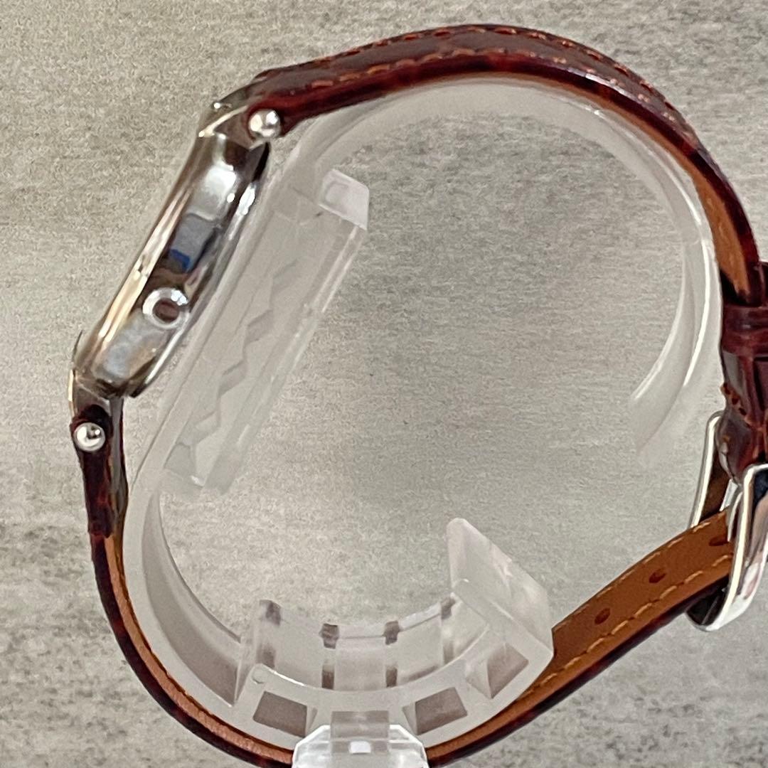 稼動品　Burberry バーバリー デイト付き　3針 カジュアル　腕時計