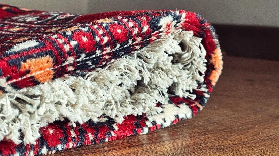 【月末セール】 115×72アフガニスタントルクメン手織りヴィンテージラグギュル