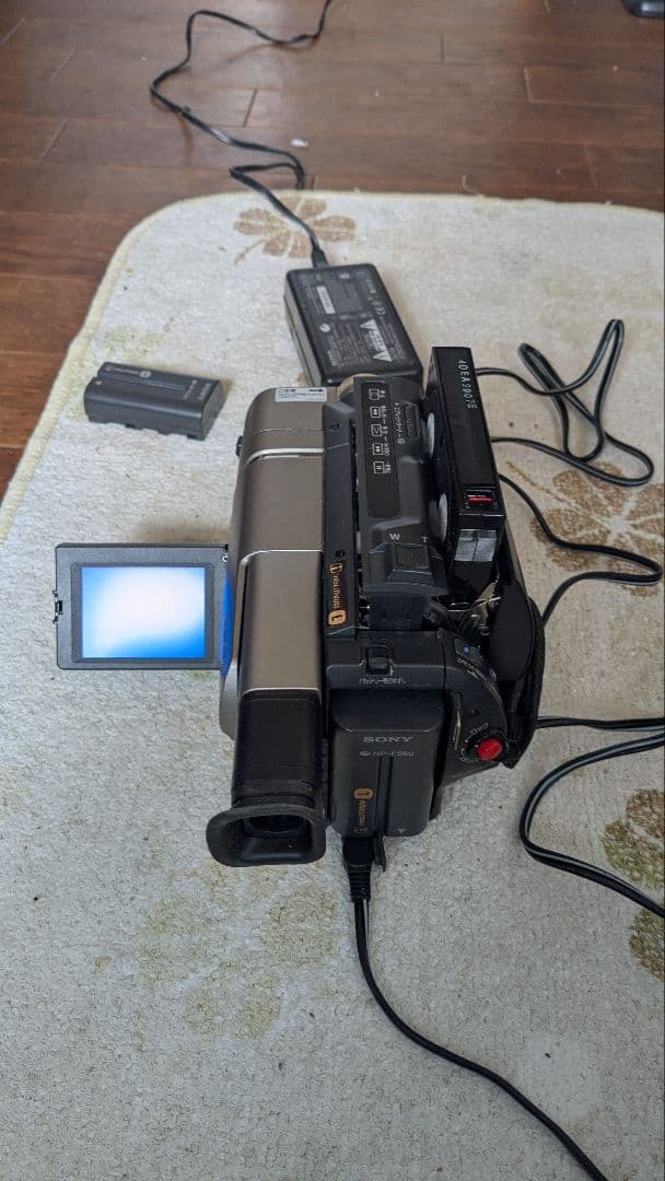 ソニーVideo CCD-TRV80 N 80✕DiGiTAL ZOO 値下げし