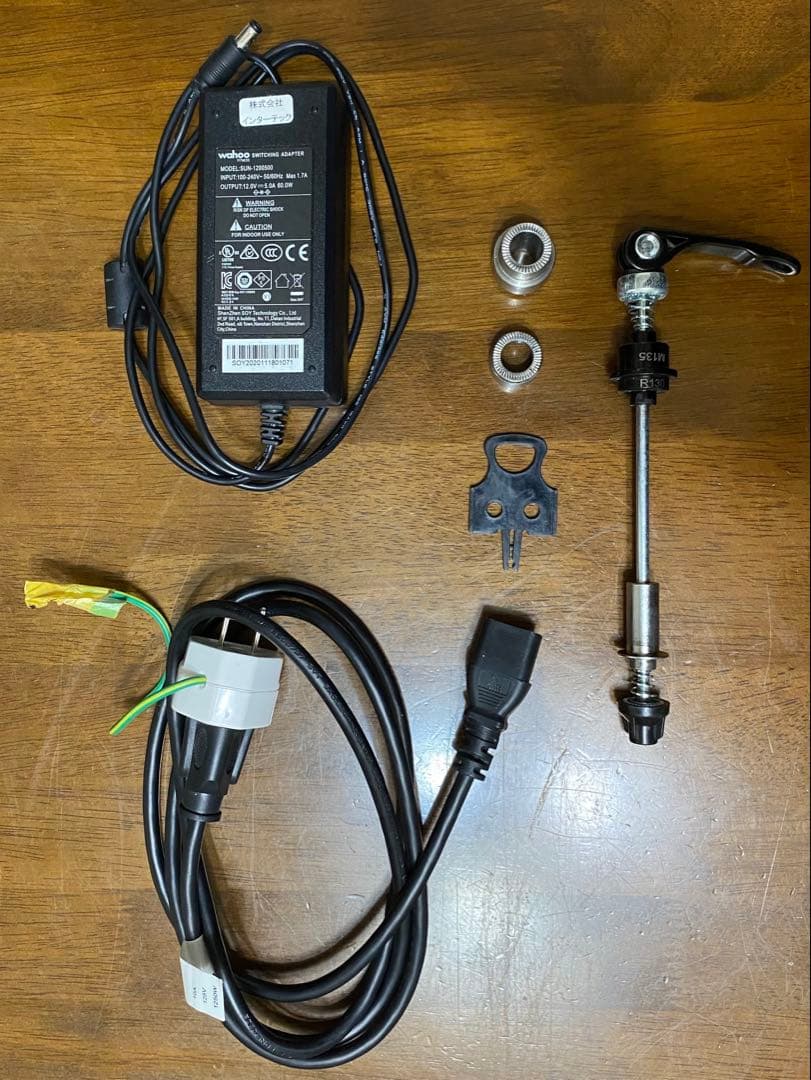 Wahoo KICKR v5 スマートトレーナー　Zwift対応