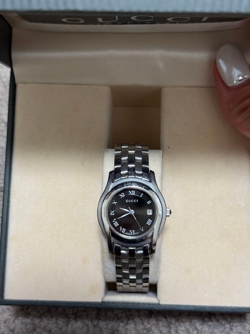 GUCCI グッチ QZ 5500L　レディース腕時計 中古美品です