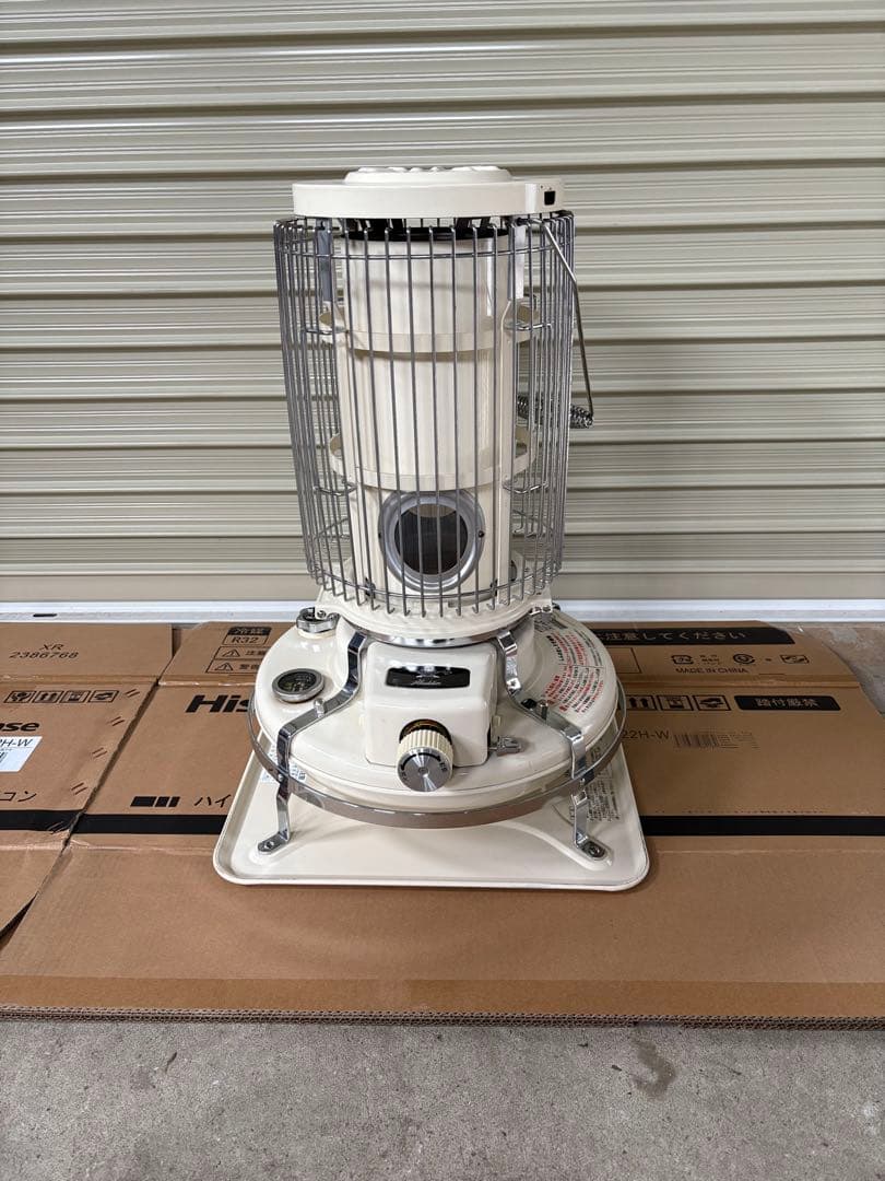 中古品石油ストーブ　ブルーフレームヒーター【Aladdin】BF3911ホワイト