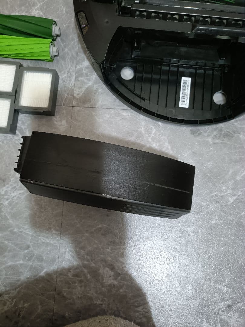 U*2様 iRobot Roomba i7 ルンバ ロボット掃除機本体　　充電器