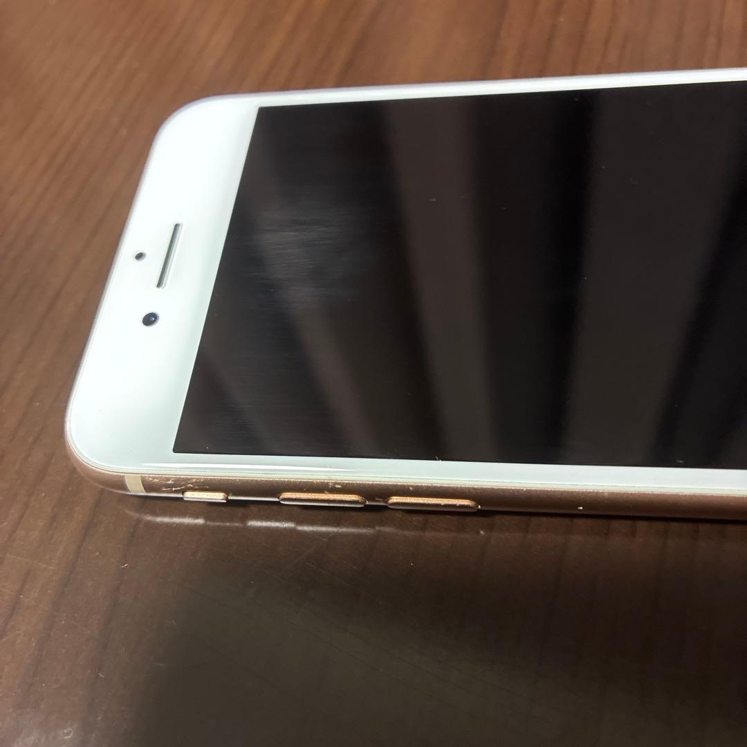 iPhone8 ゴールド Apple