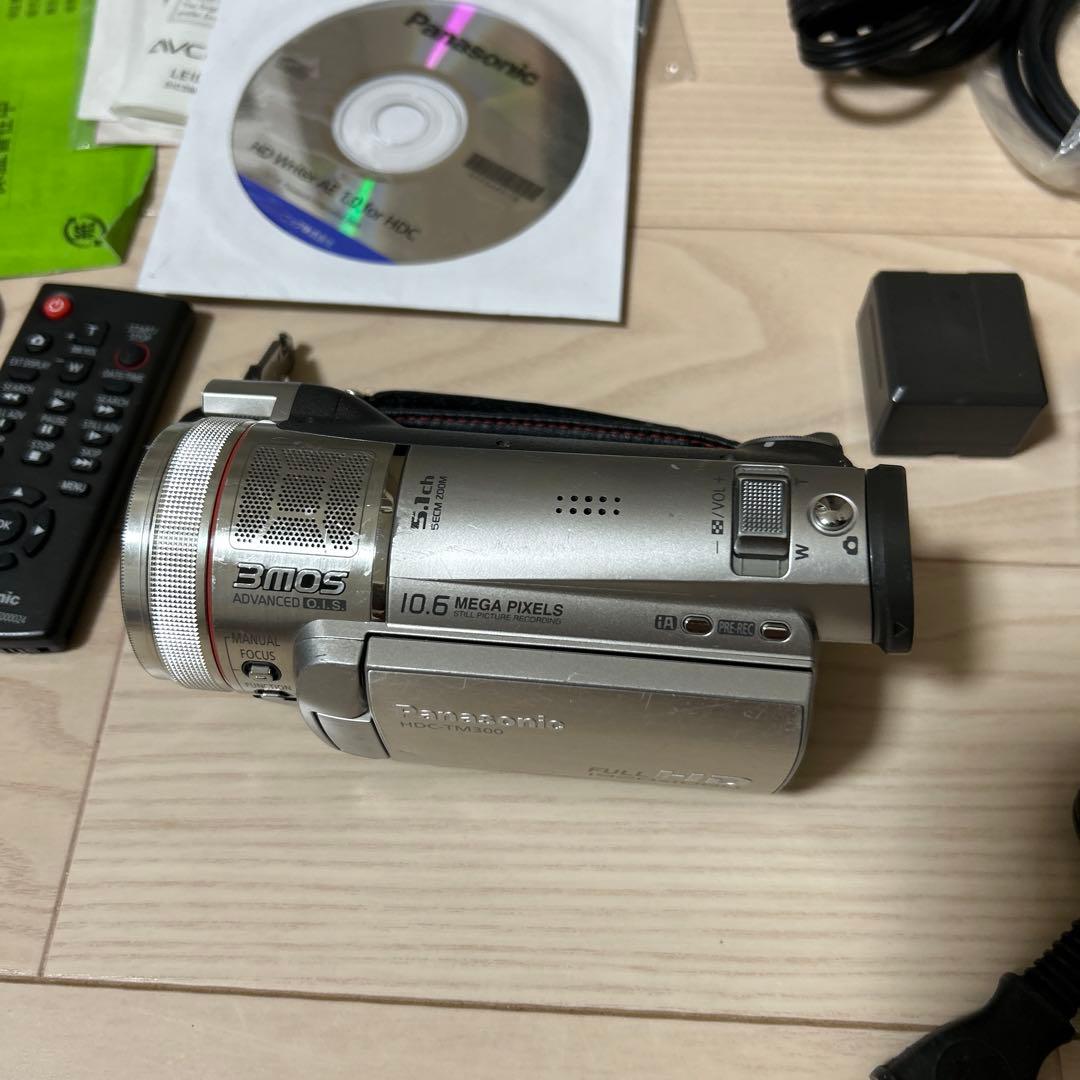 パナソニック　ビデオカメラ　HDC-TM300