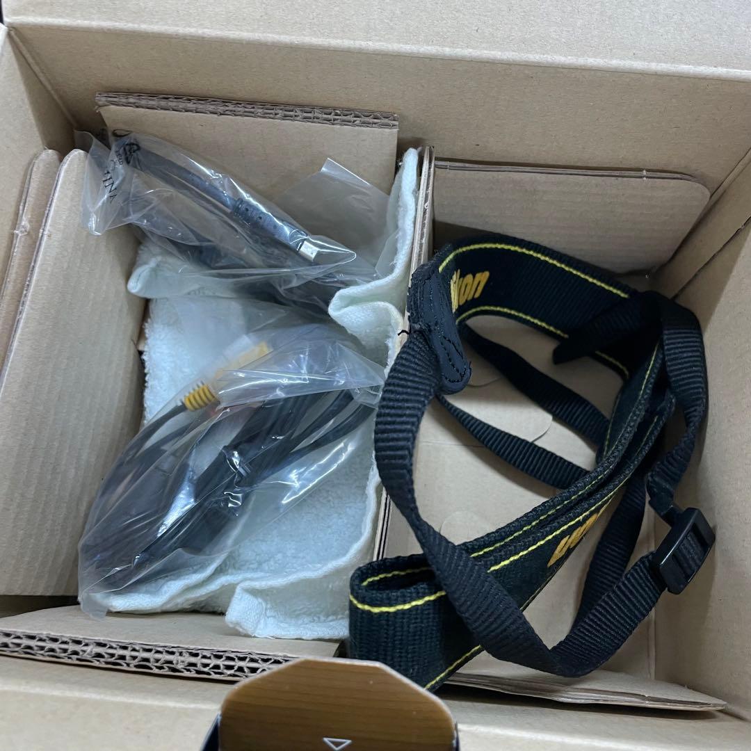 動作品 Nikon D5500 18-55mm VR レンズセット 一眼レフ