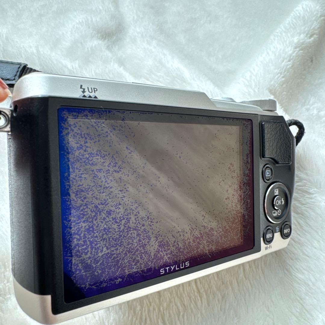 OLYMPUS STYLUS SH-1 SDHCカード、正規品ストラップ付き