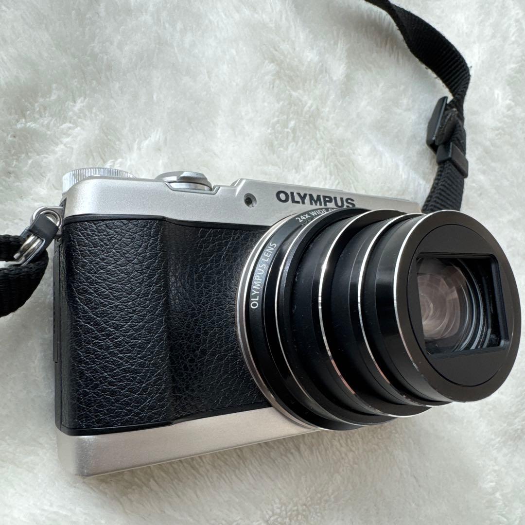 OLYMPUS STYLUS SH-1 SDHCカード、正規品ストラップ付き