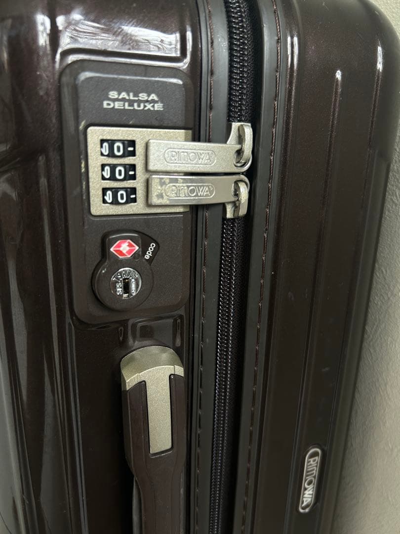 【メル様】RIMOWAサルサデラックス４輪_32㍑（チョコブラウン）機内持込可