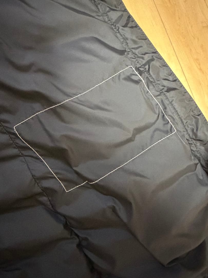 Moncler ブラックダウンジャケット　オロフィン