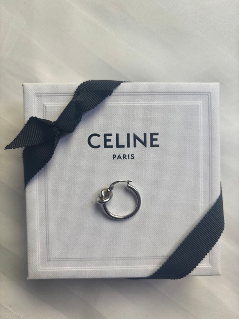 【正規品】CELINE ピアス シルバー(片耳のみ)ケース/箱あり
