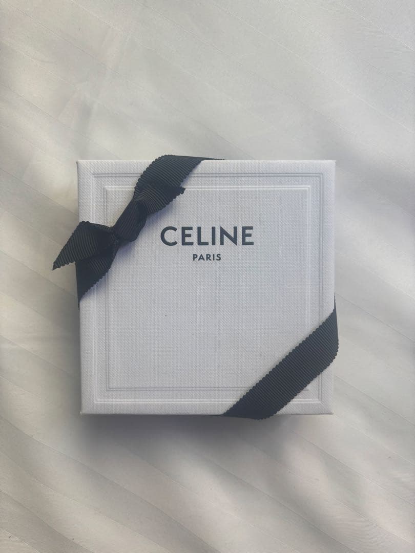 【正規品】CELINE ピアス シルバー(片耳のみ)ケース/箱あり