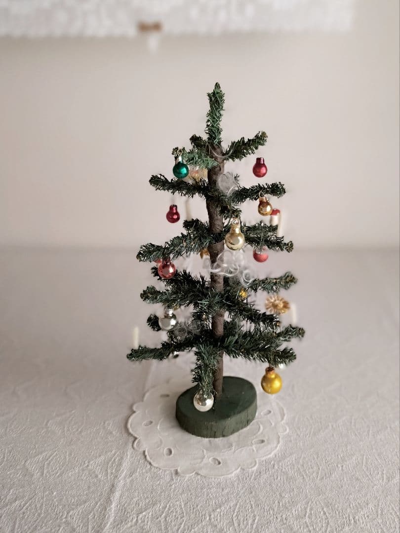 * antique ❀ キュートなオーナメント達と 本物のキャンドル * ツリー